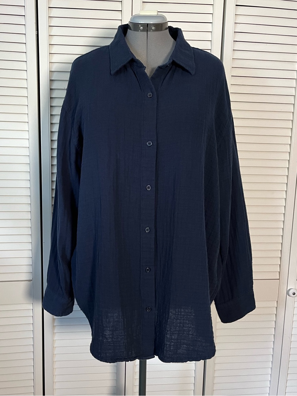 Aritzia Little Moon AirPlush Cotton™ Sail Shirt Vintage Navy XL - Picture 5 of 14